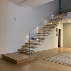 Консольная лестница на заказ, элегантное сочетание дерева и металла для современных домов